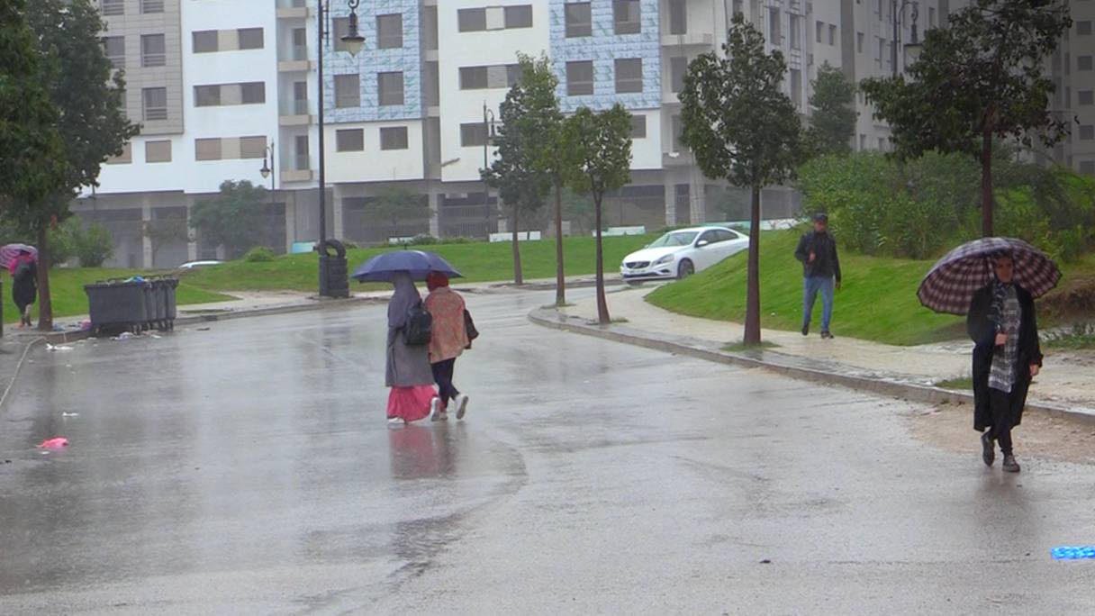 Premières pluies automnales à Tanger, le 16 novembre 2022, pour la plus grande satisfaction des habitants.
