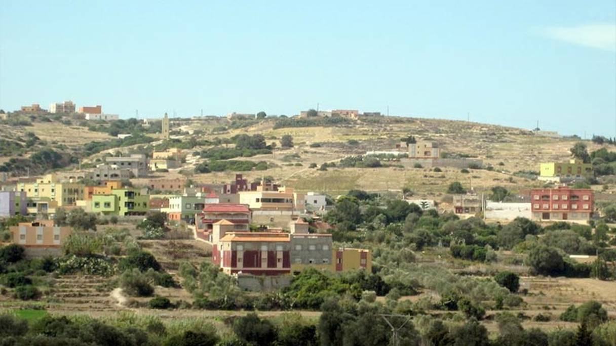 La commune de Driouch, située à 49 km au nord-est de la ville d'Al Hoceïma.
