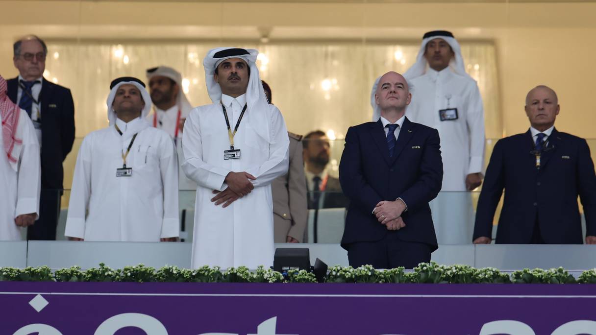 Cheikh Tamim Ben Hamad al-Thani, l’émir du Qatar, et le président de la FIFA, Gianni Infantino.
