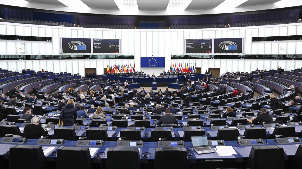 Lors d'une session de travail au Parlement européen, le 17 janvier 2023 à Strasbourg.