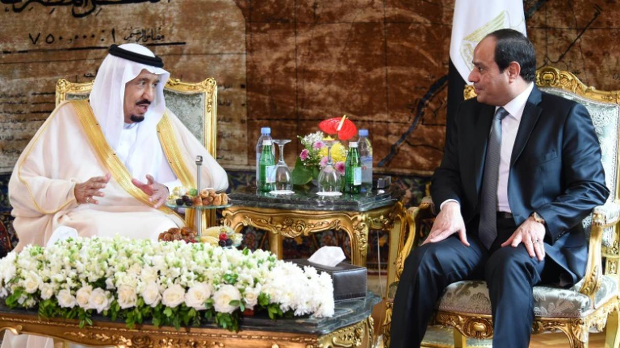 Le roi d'Arabie Saoudite Salman bin Abdulaziz et le président égyptien Abdel Fattah al-Sissi.
