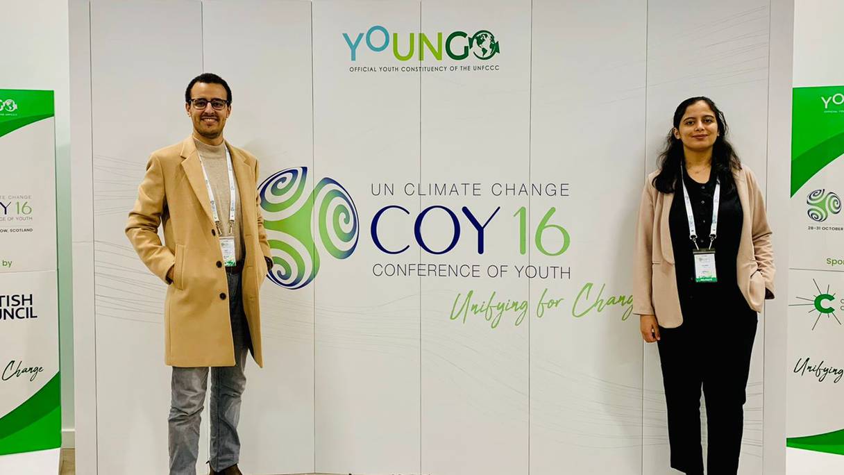 Houyame Hakmi et Saad Uakkas ont pris part aux travaux de la conférence internationale des jeunes sur le changement climatique (COY16) qui a eu lieu à Glasgow du 28 au 31 octobre 2021.
