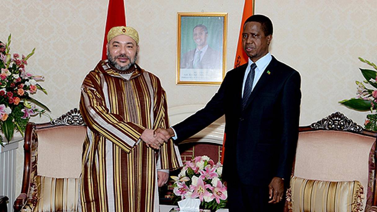 Le roi Mohammed VI et le président zambien Edgar Chagwa Lungu.

