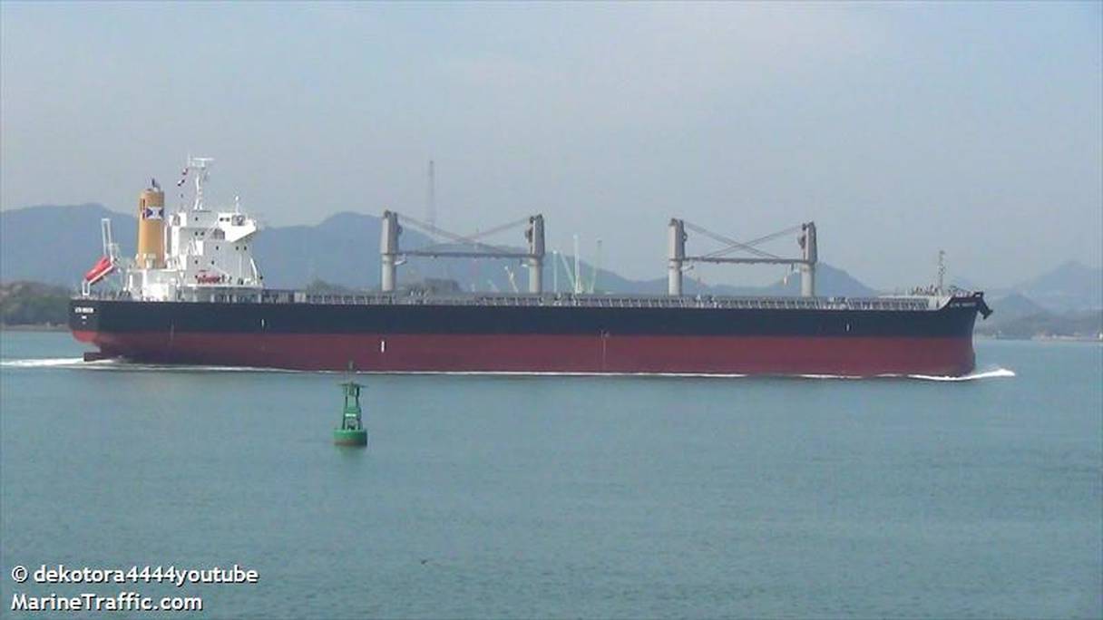 Le navire Ultra Innovation transportant 50.000 tonnes de phosphate marocain à destination du port de Vancouver au Canada.
