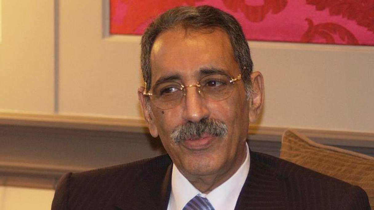 Militaire de carrière, Ely Ould Mohamed Vall a occupé le poste de président entre le 3 août 2005 et le 19 avril 2007.
