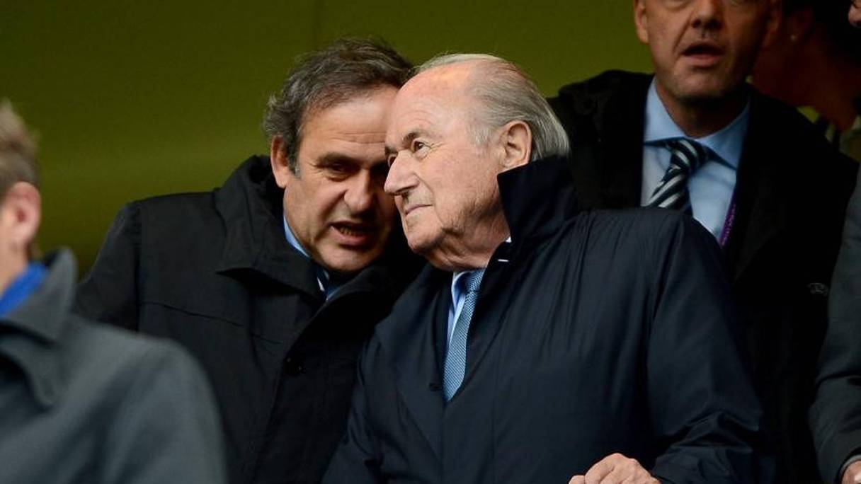 Michel Platini et l'ancien président de la Fifa, Sepp Blatter.
