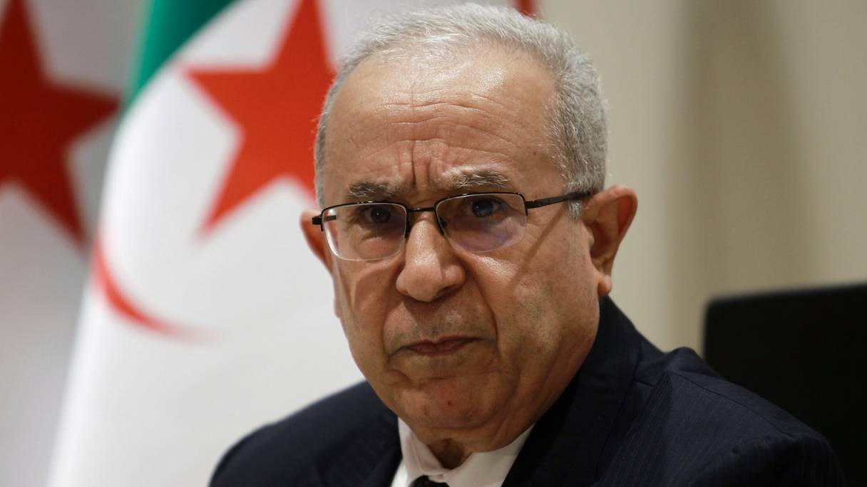 Le ministre algérien des Affaires étrangères, Ramtane Lamamra, lors d'une conférence de presse à Alger, le 24 août 2021.
