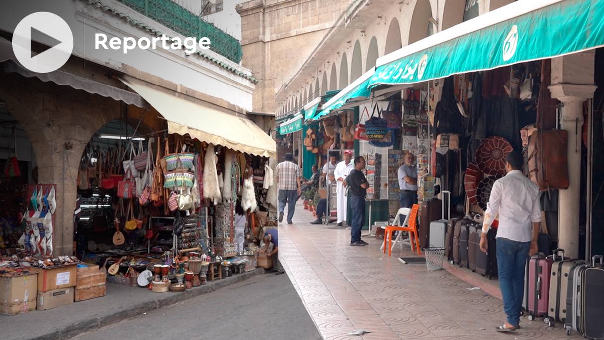 Des bazars à Bab Marrakech, à Casablanca. 
