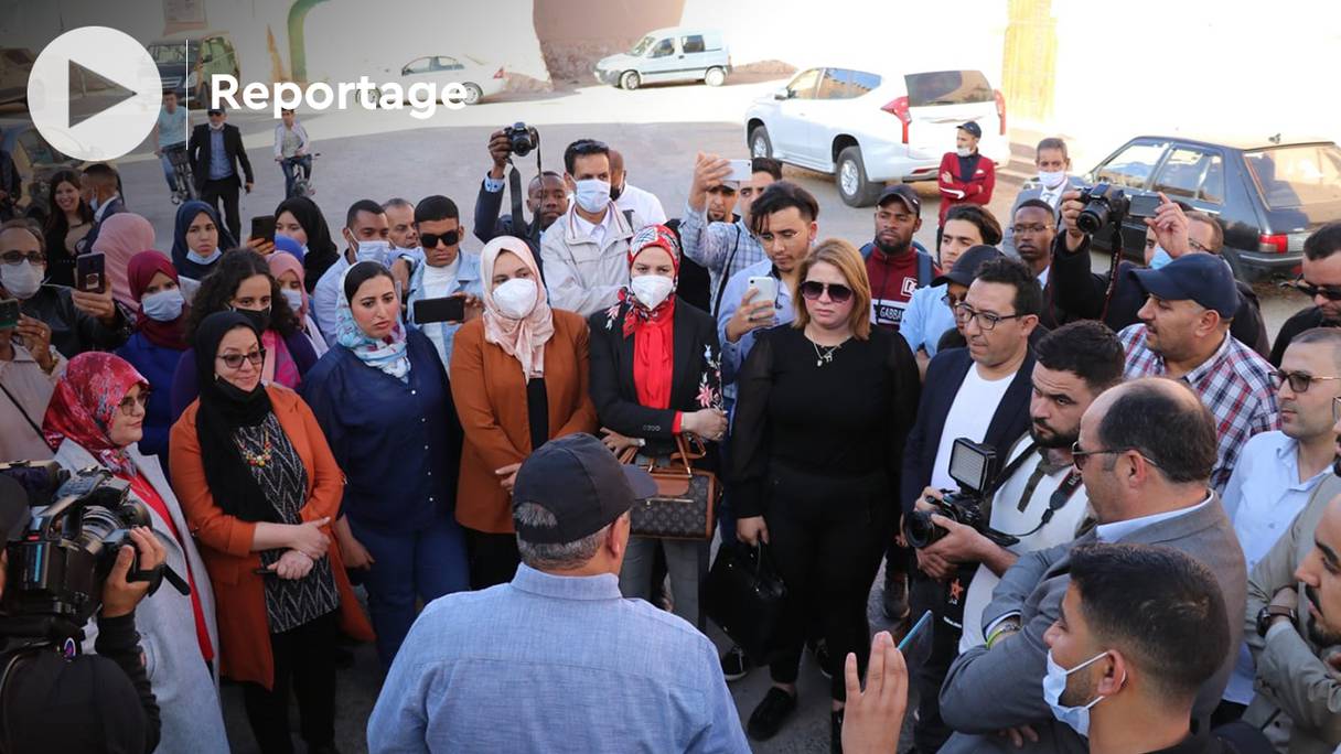 Au cours de la première édition du Forum Tiznit pour la culture du dialogue et de la coexistence, une délégation de Marocains de confession juive ont effectué, au cours du week-end du 12-13 février 2022, une visite dans plusieurs sites historiques de cette ville de la région de Souss-Massa.
