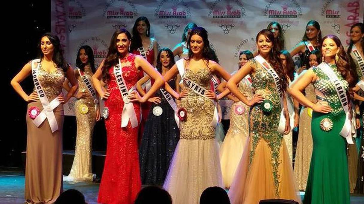 Meriem Khouy (à gauche) est désormais Miss Arab US 2015.

