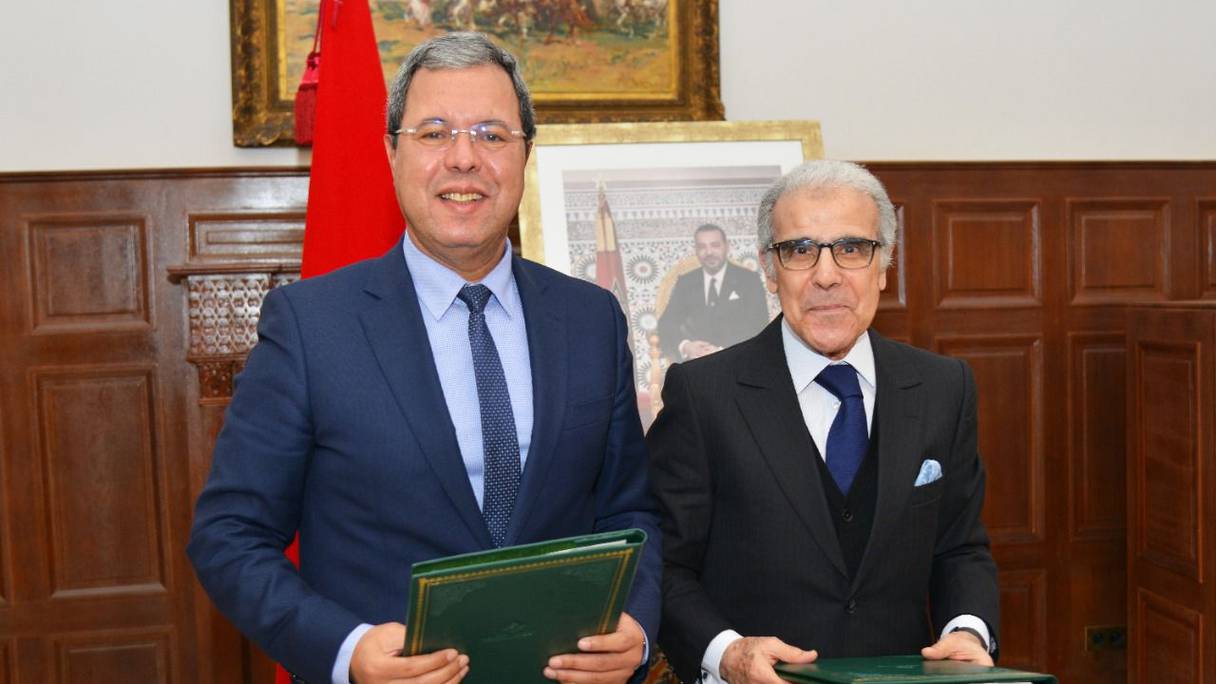 Bank Al-Maghrib et CDG Invest ont signé, ce jeudi 10 février 2022 à Rabat, une convention de partenariat afin de promouvoir le développement des fintech au Maroc. 
