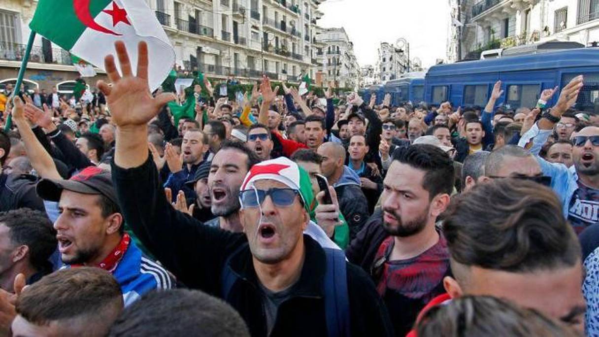 Les étudiants algériens maintiennent la pression sur le régime.
