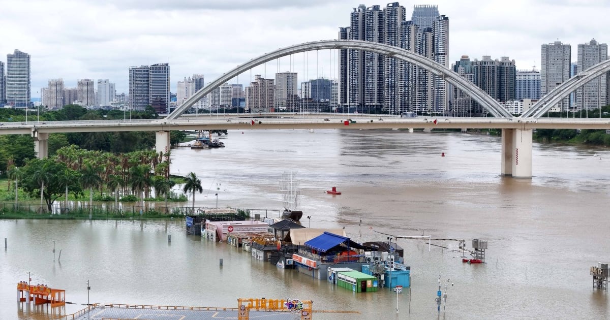 Pluies diluviennes en Chine: les secours mobilisés, au moins 130.000 évacués