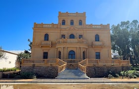 فيلا "كارل فيك".. تحفة معمارية متوهجة في قلب الدارالبيضاء