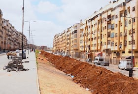 ارتياح لدى ساكنة سيدي مومن بعد استئناف أشغال شارع عمر بن الخطاب ومطالب ترافقها