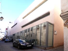 Au sein de la médina de Casablanca, ce musée conçu par l'architecte japonais Tadao Ando, n'a jamais ouvert ses portes bien que prêt depuis 5 ans.