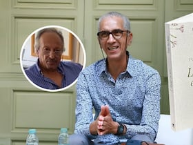 Au centre, le poète Kaïsse Ben Yahia. En médaillon, l'écrivain Noureddine Bousfiha.