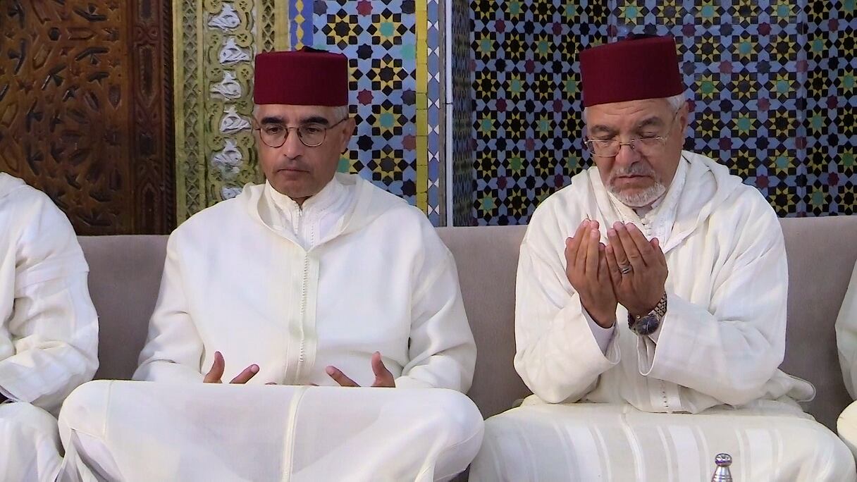 حفل تسليم هيبة ملكية بالرباط بمناسبة الذكرى 25 لوفاة الملك الراحل الحسن الثاني