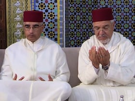 حفل تسليم هيبة ملكية بالرباط بمناسبة الذكرى 25 لوفاة الملك الراحل الحسن الثاني