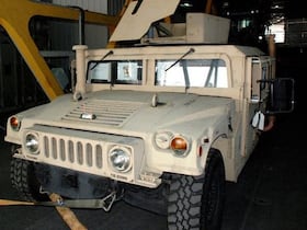 Les hummers, de fabrication américaine, ont été rendus célèbres lors de la guerre du Golfe (90-91).