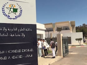 La Faculté des sciences juridiques, économiques et sociales de Rabat Agdal a lancé, pour la première fois au Maroc, un cycle de licence hybride de droit-économie.
