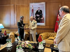 Le chef d'état-major des Forces armées émiraties a été reçu, mercredi 19 octobre 2022, par le général de corps d’armée, inspecteur général des FAR, Belkhir El Farouk.