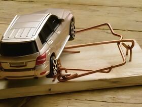 Escroquerie d'assurance, déclarant des accidents de la route fictifs. (Photo d'illustration.)