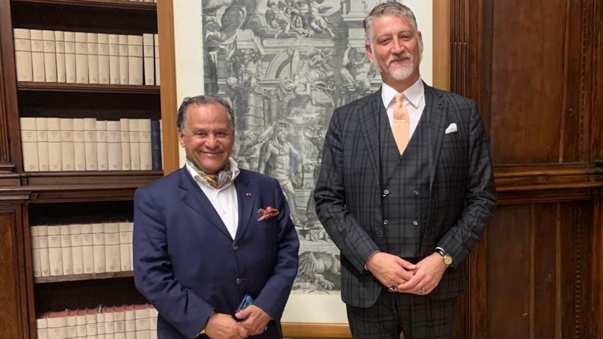 Mehdi Qotbi et le ministre italien de la Culture, Alessandro Giuli.