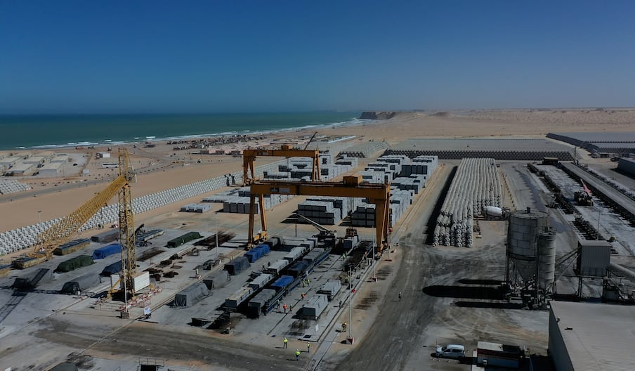 الأشغال بميناء الداخلة الأطلسي تتجاوز نسبة 53%