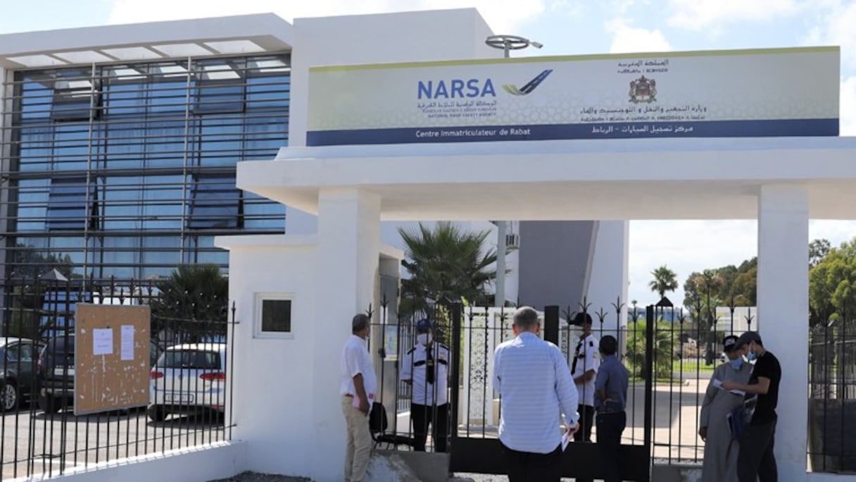 Un centre d'immatriculation de NARSA.