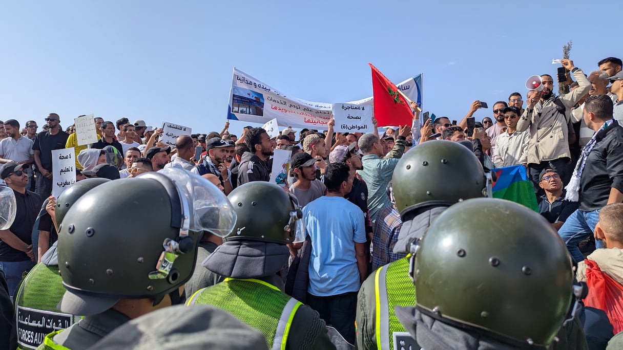 وقفة احتجاجية أمام مستشفى أكادير