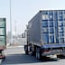 Aïn Sbaa: les habitants et les usagers de la voie publique se plaignent des nuisances des camions-remorques