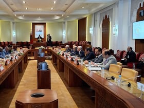 Rachid Talbi Alami, président de la Chambre des représentants, et Fortune Zephania Charumbira, président du Parlement panafricain, ont coprésidé une réunion, lundi 26 septembre 2022 à Rabat.