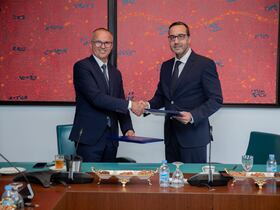 Mohamed Soussi, directeur général adjoint en charge du capital humain groupe d’Attijariwafa bank et Tarik El Malki, directeur général du groupe ISCAE.