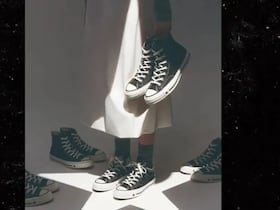 Campagne publicitaire pour la sneaker Chuck 70 X.
