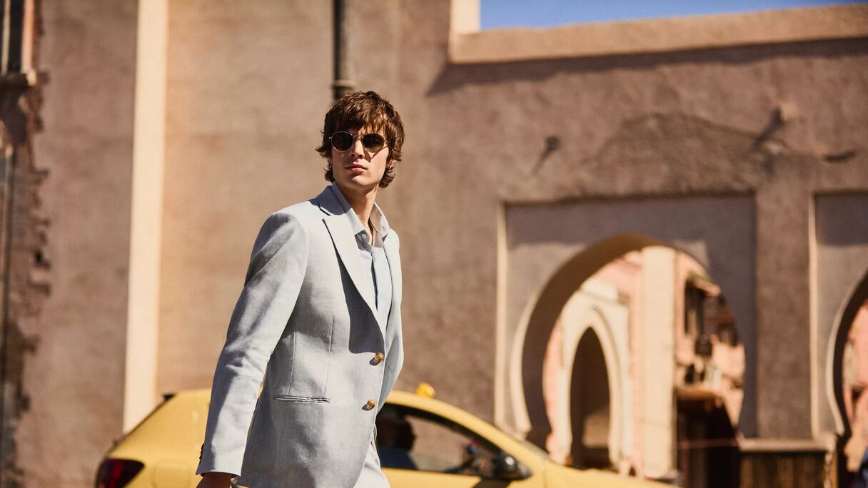 La marque de mode canadienne RW&CO a réalisé sa nouvelle campagne de mode estivale à Marrakech.