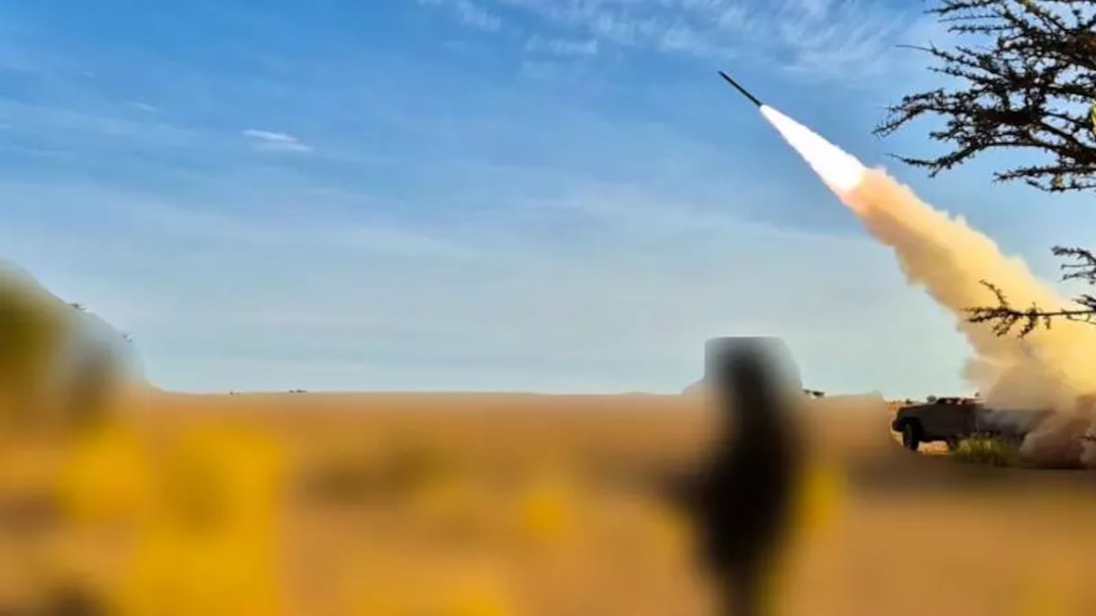 Une photographie de propagande du groupe terroriste Polisario illustrant l'attaque du vendredi 27 juin 2025 contre des cibles civiles dans la ville marocaine d'Es-Smara.