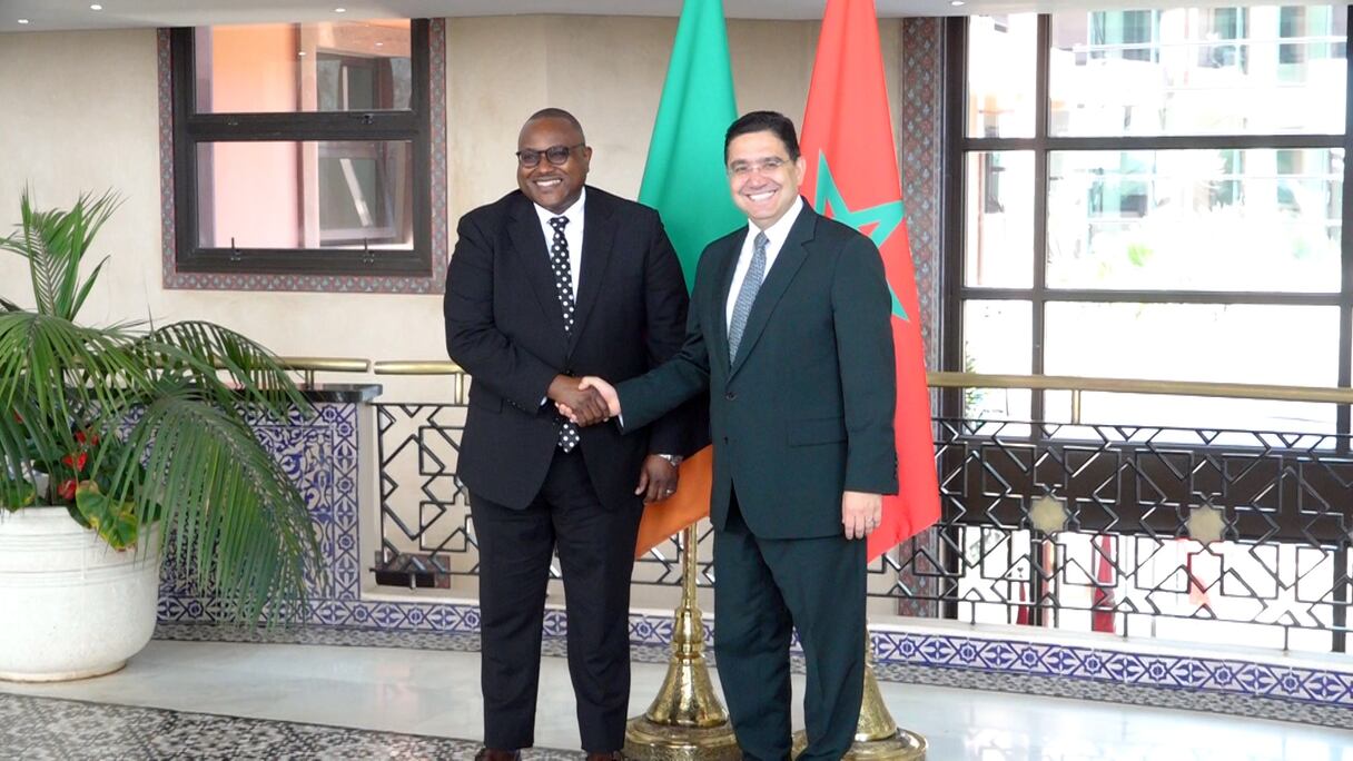 Nasser Bourita et le ministre des Affaires étrangères et de la Coopération internationale de la République de Zambie, Mulambo Haimbe.