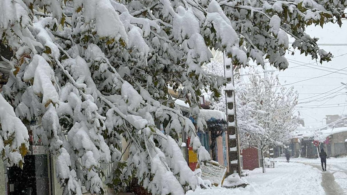 Des chutes de neige dans la région de Midelt.