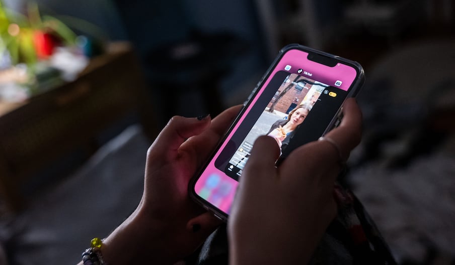 Social Media's Affects On Children Under Scrutiny As Big Tech CEO's Face Congressional Committee On The Subject