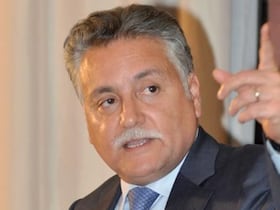 Nabil Benabdallah.