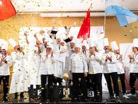 Le Maroc a remporté trois médailles à l'issue du Trophée Mondial de la Pâtisserie, de la Glace et du Chocolat , championnat du monde de pâtisserie organisé par la Fédération Internationale de la Pâtisserie, de la Glace et du Chocolat (FIPGC), à Rome, en Italie.
