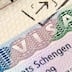 Refus de visas Schengen: des associations appellent à indemniser les demandeurs lésés