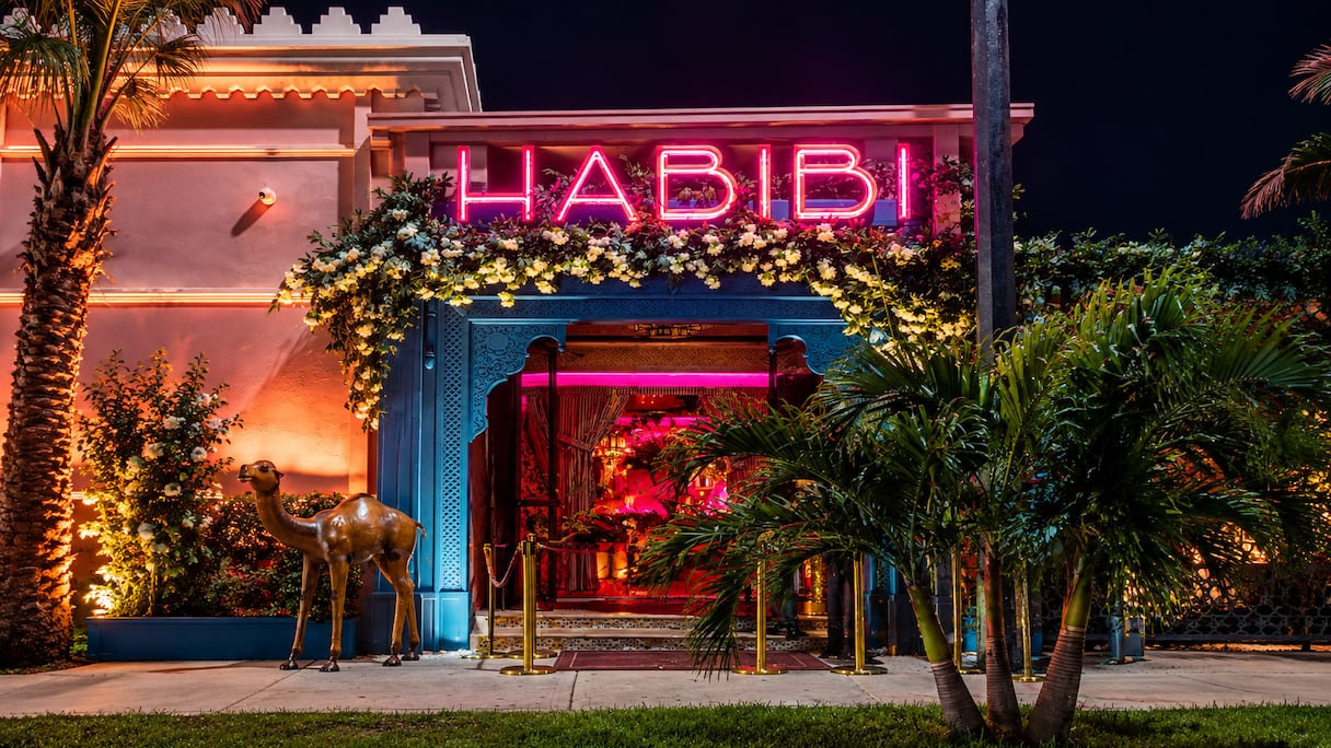 Le restaurant Habibi à Miami célèbre son anniversaire avec des airs de Marrakech.