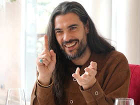 Le Sahara marocain, un personnage à part entière dans «Sirāt» d’Oliver Laxe