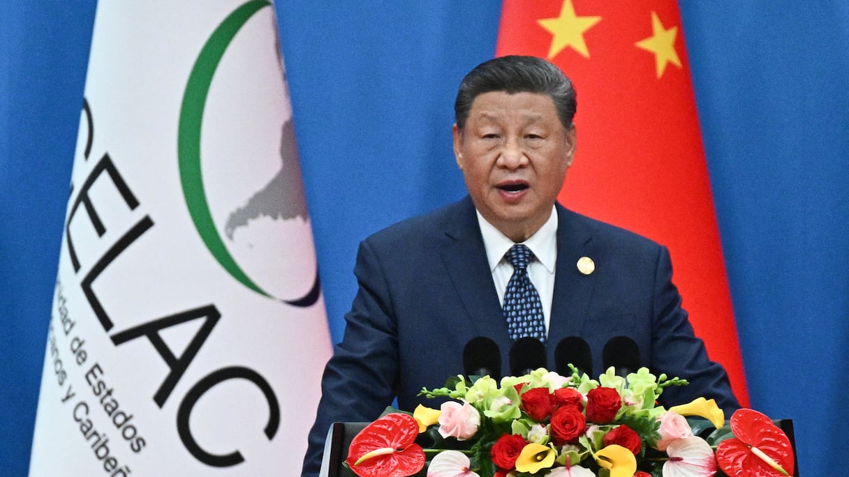 Le président chinois Xi Jinping s'exprime lors de la cérémonie d'ouverture de la quatrième réunion ministérielle du Forum Chine-Communauté des États d'Amérique latine et des Caraïbes (CELAC), à Pékin, le 13 mai 2025