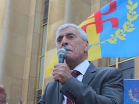 Ferhat Mehenni est le président du MAK, le Mouvement pour l'Autodétermination de la Kabylie.