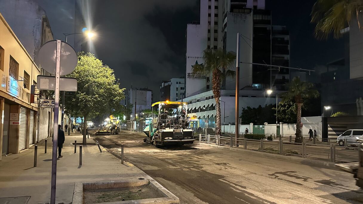 تهيئة شارع عبد المومن بالبيضاء