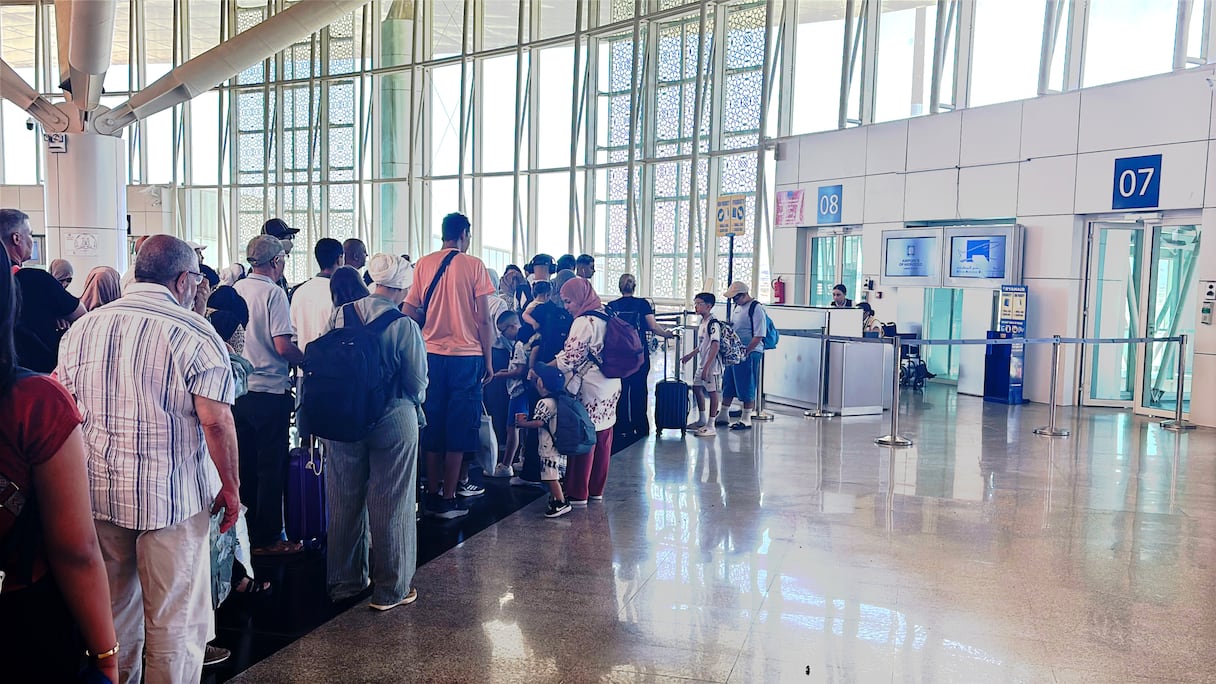 مطار وجدة أنجاد يحقق نموا بـ14% ويستقطب أكثر من 800 ألف مسافر