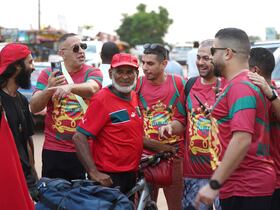 إستقبال رائع للحاج محمد 72 سنة الواصل إلى سان بيدرو من مكناس عبر دراجة هوائية في ظرف 3 أشهر